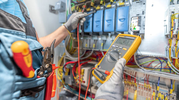 Best Licensed Electrician  in Bedford, TX